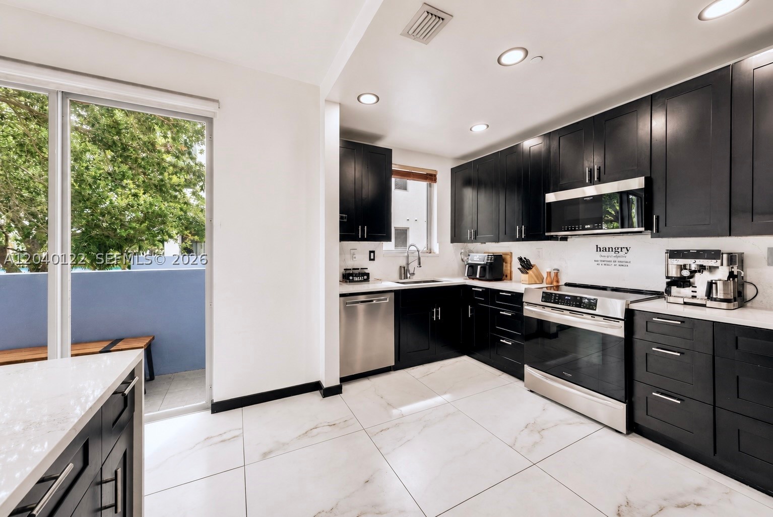 193 N Shore Dr #193-6 Miami Beach, FL 33141