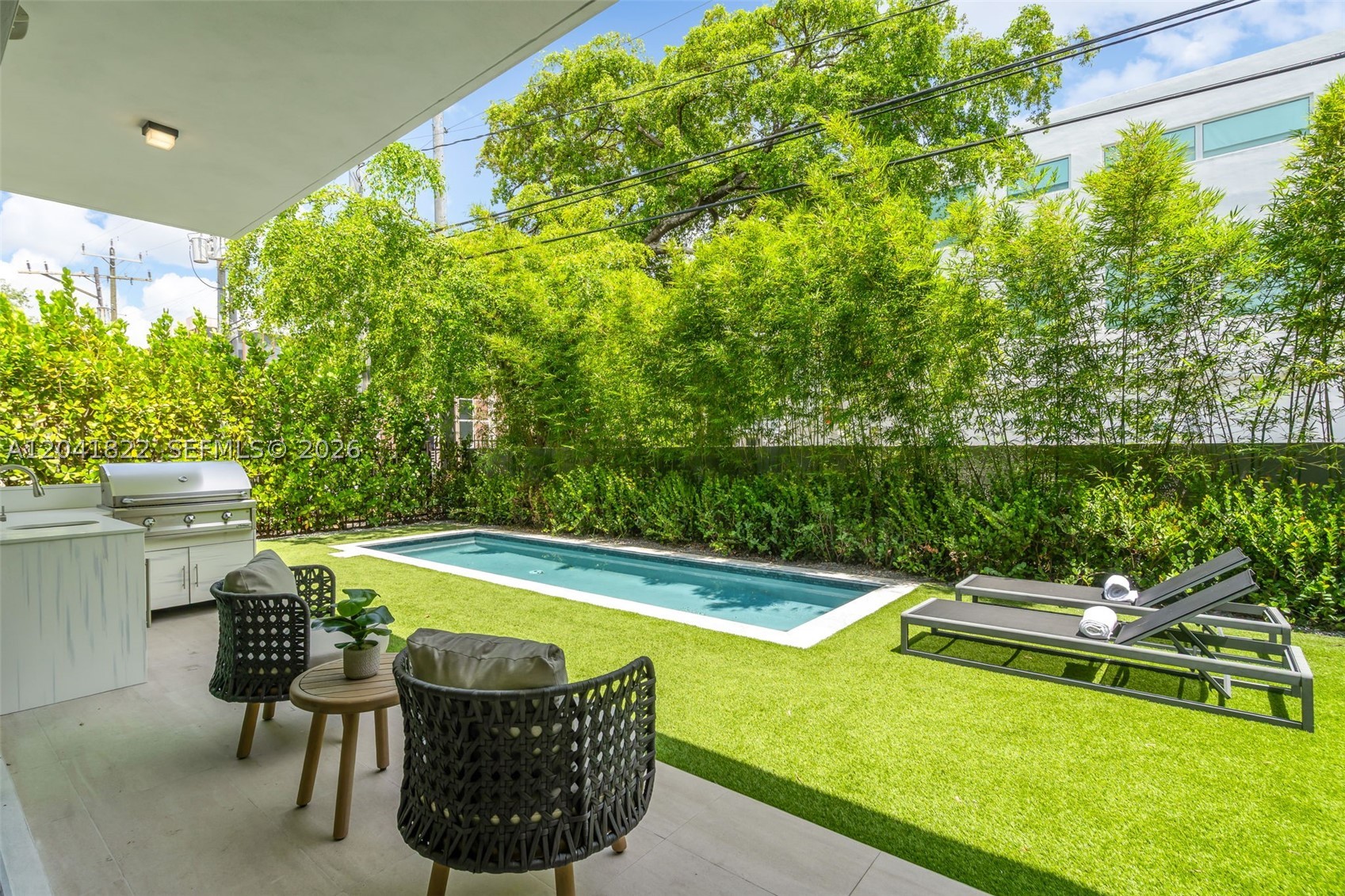 2225 SW 18th Ave Miami, FL 33145