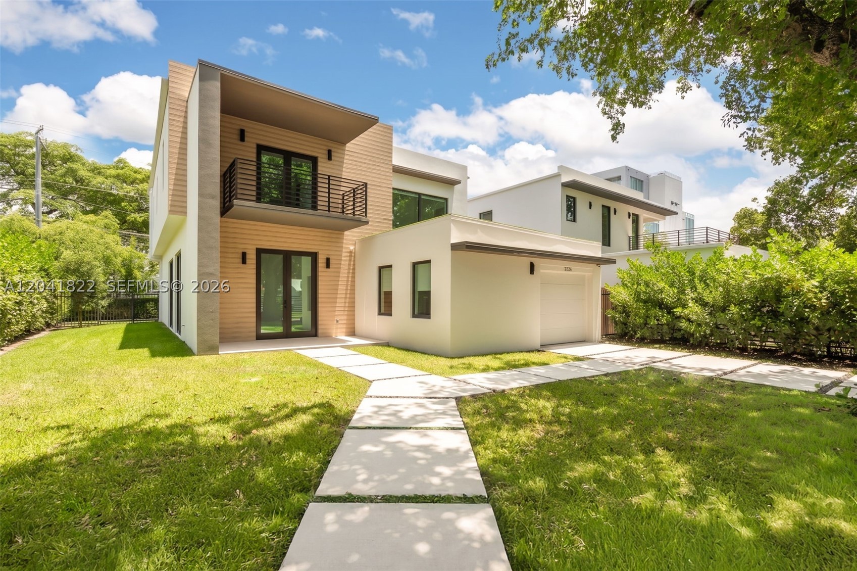 2225 SW 18th Ave Miami, FL 33145