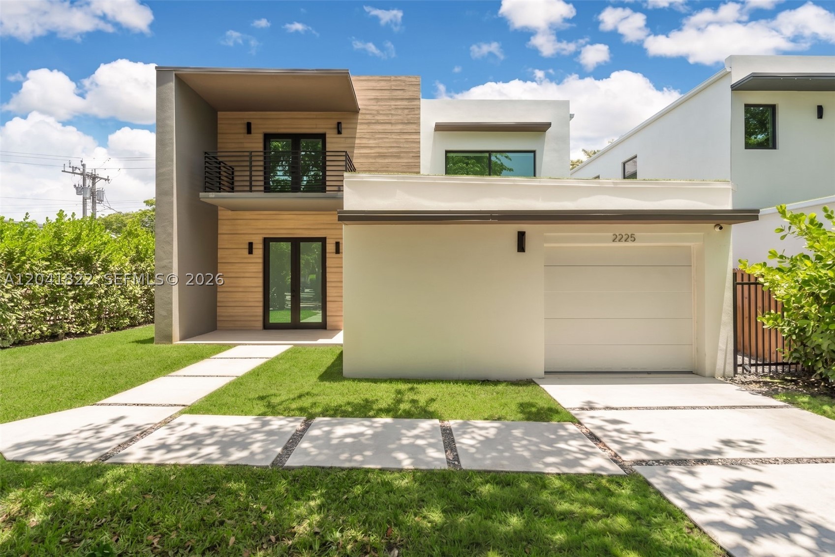 2225 SW 18th Ave Miami, FL 33145
