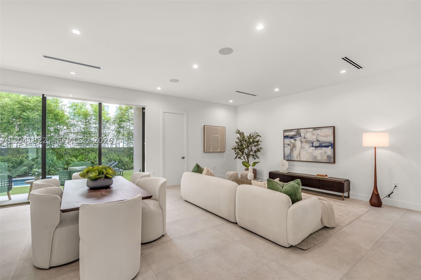 2225 SW 18th Ave Miami, FL 33145