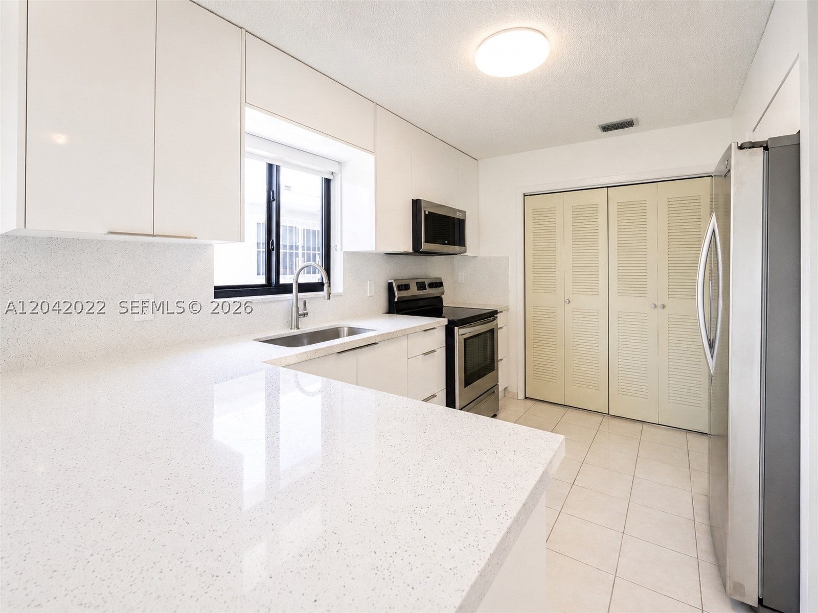 509 NW 57th Ct Miami, FL 33126