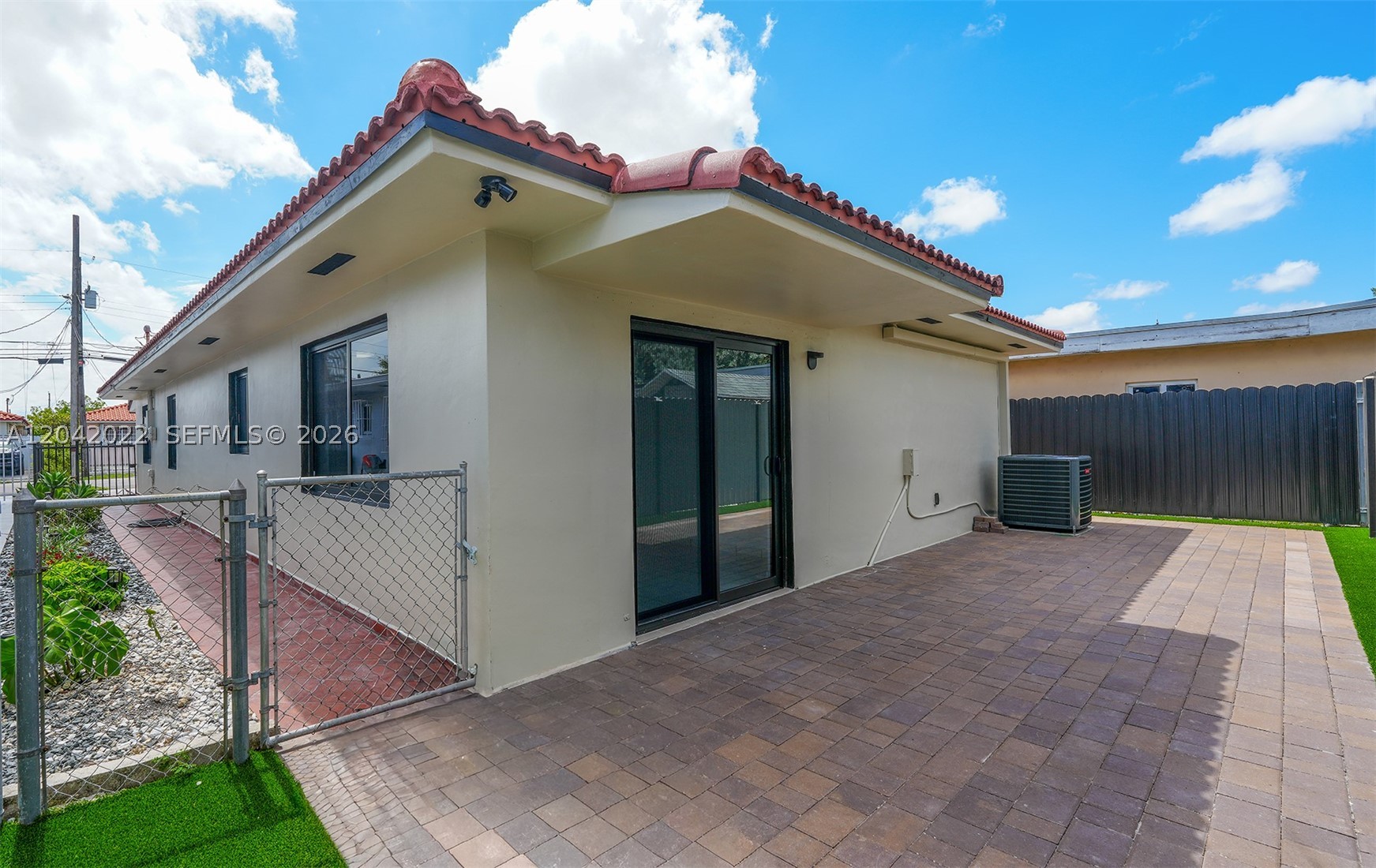 509 NW 57th Ct Miami, FL 33126