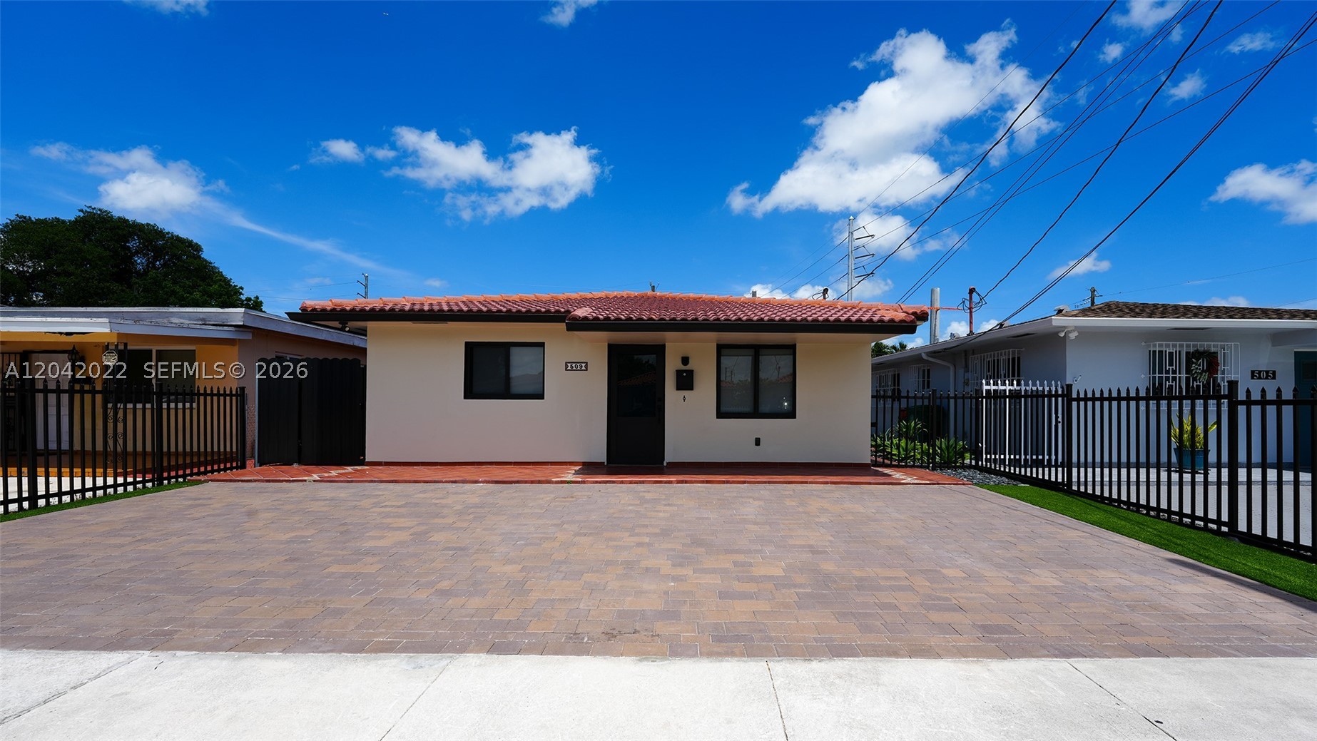 509 NW 57th Ct Miami, FL 33126