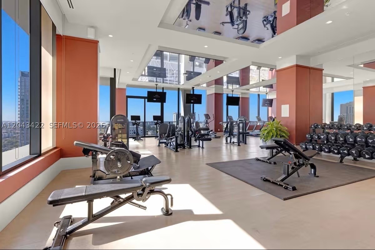 image The Crosby Miami Worldcenter15