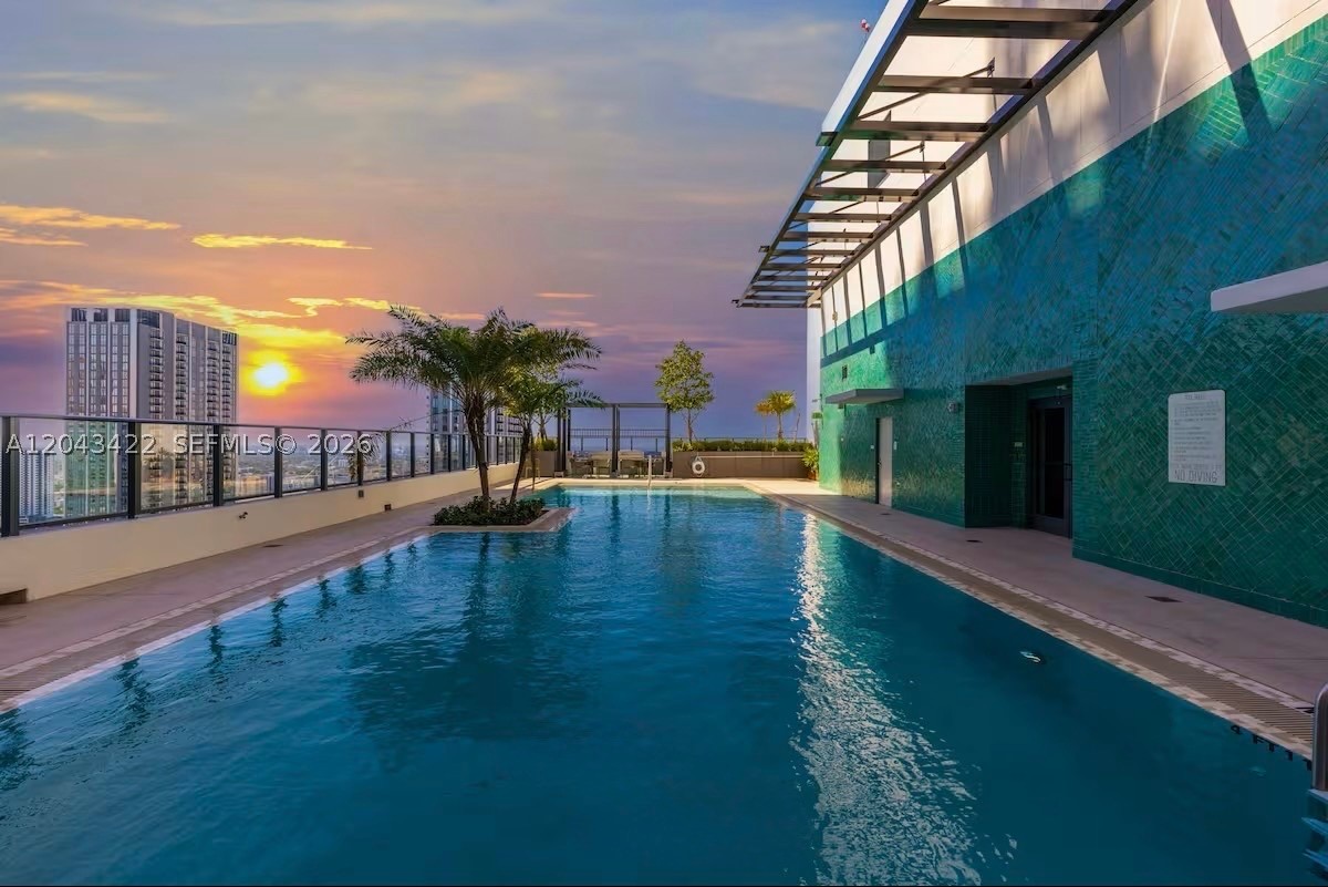 image The Crosby Miami Worldcenter24