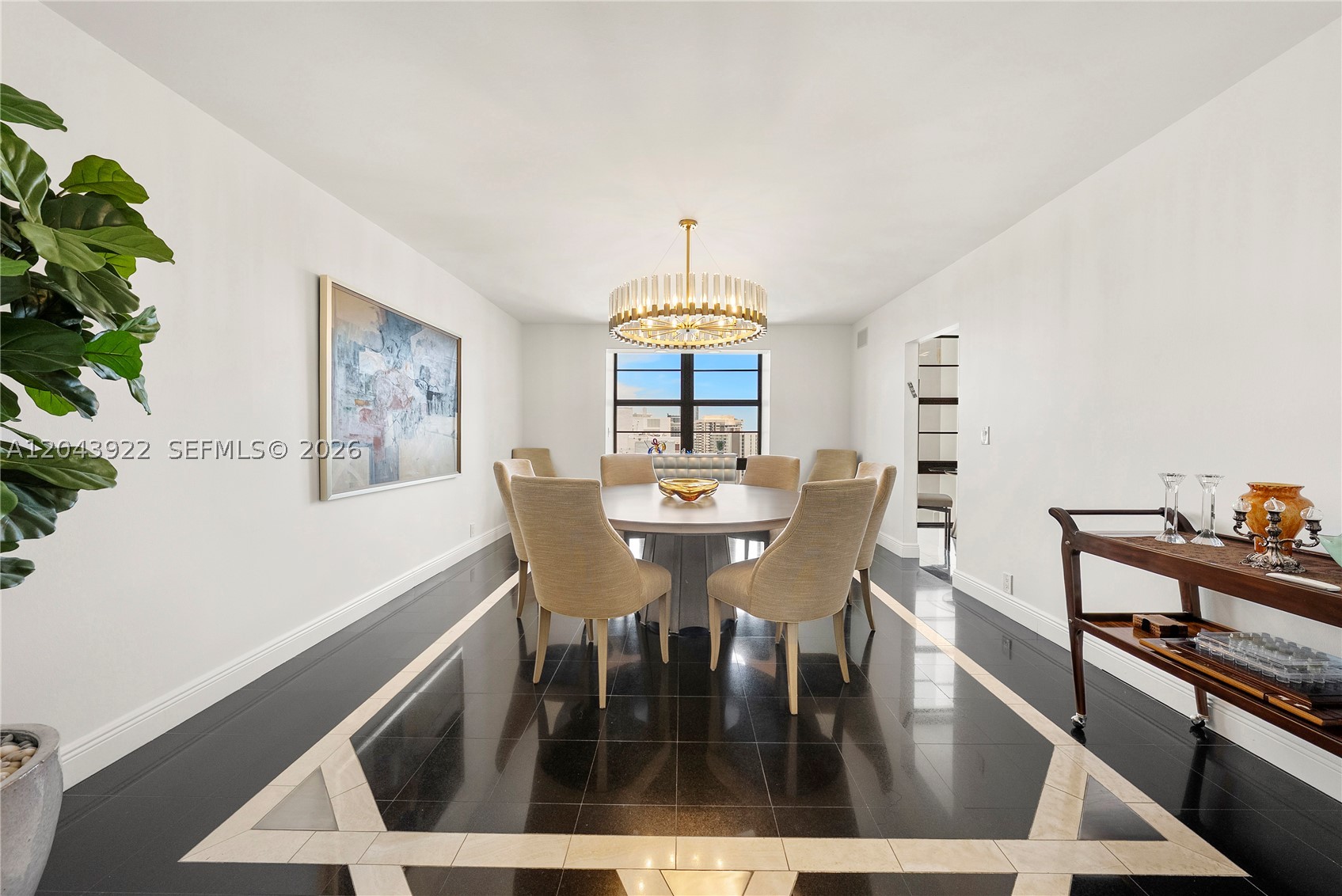 5500 Collins Ave #1902 Miami Beach, FL 33140