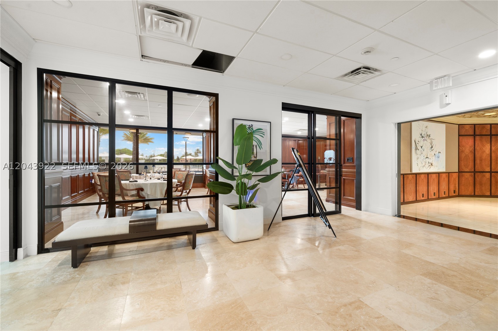 5500 Collins Ave #1902 Miami Beach, FL 33140