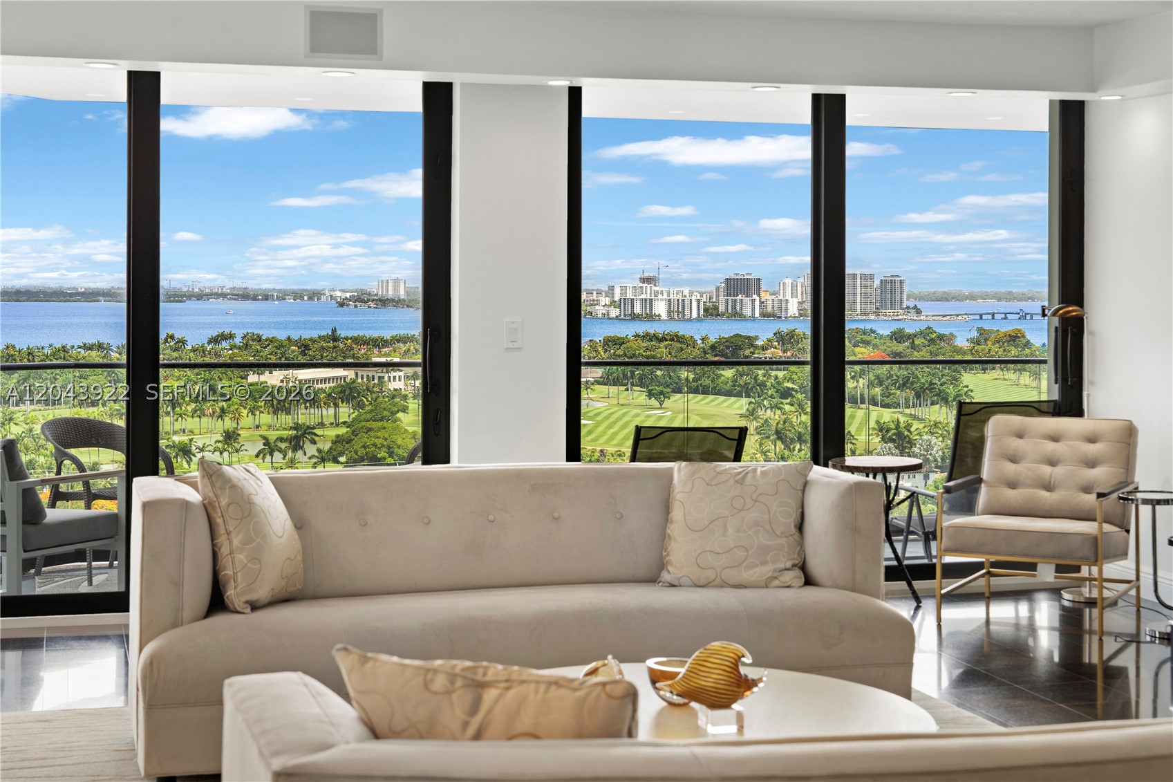 5500 Collins Ave #1902 Miami Beach, FL 33140