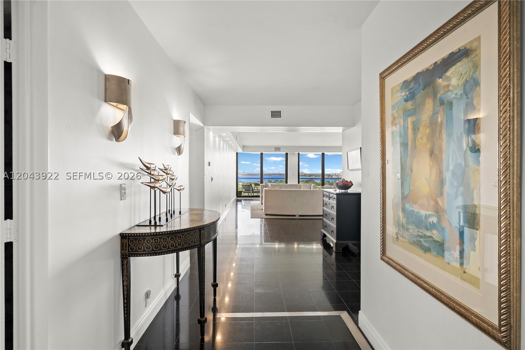 5500 Collins Ave #1902 Miami Beach, FL 33140