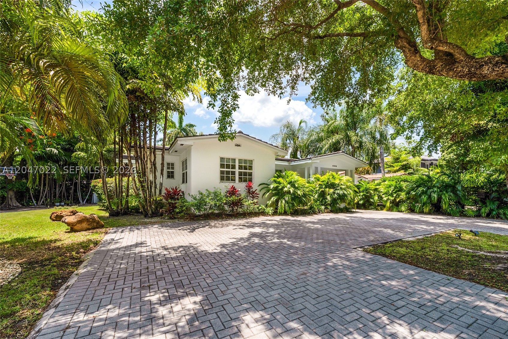 4444 Ingraham Hwy Coral Gables, FL 33133