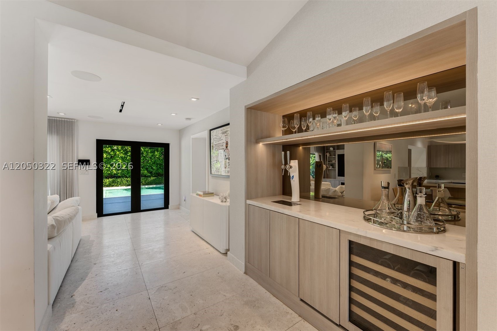 771 Fairway Dr Miami Beach, FL 33141