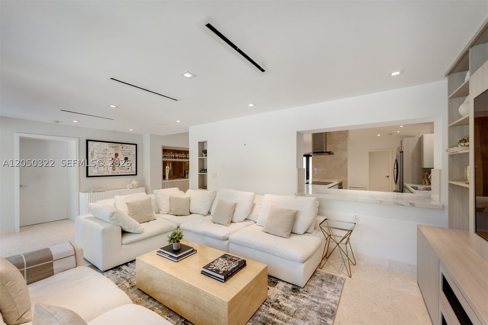771 Fairway Dr Miami Beach, FL 33141