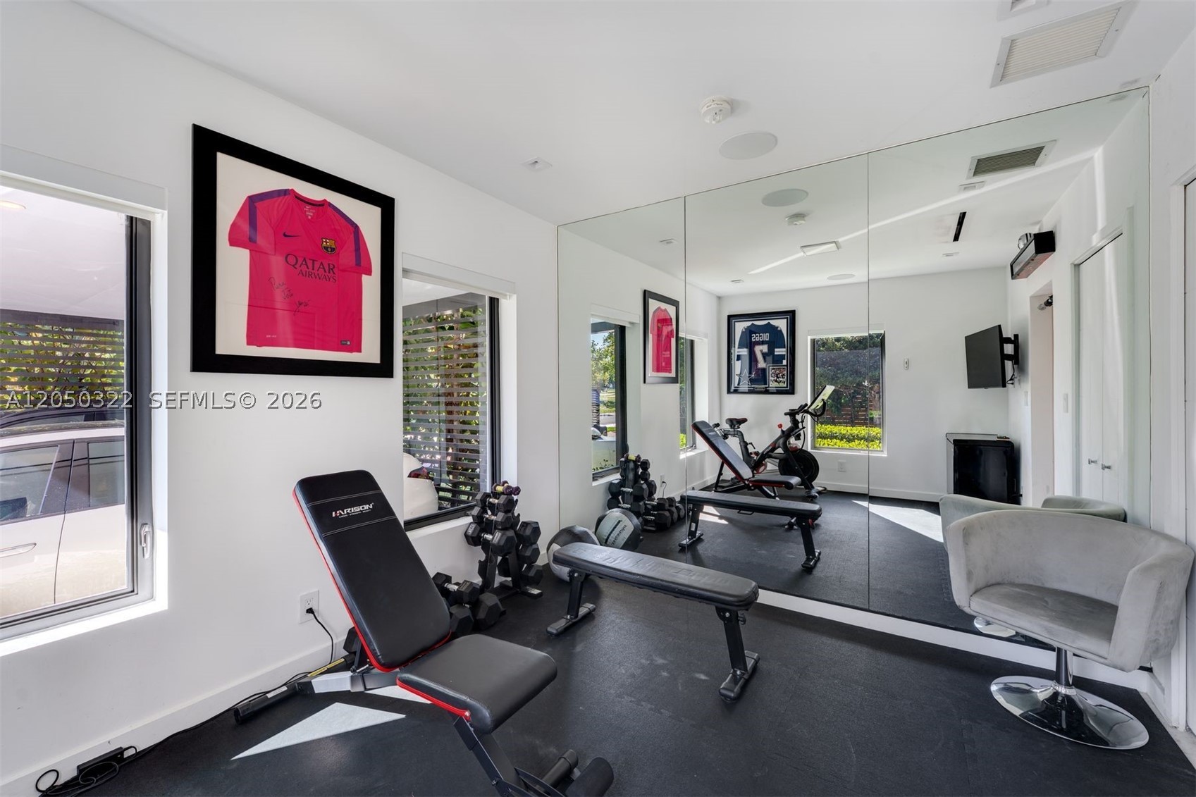 771 Fairway Dr Miami Beach, FL 33141