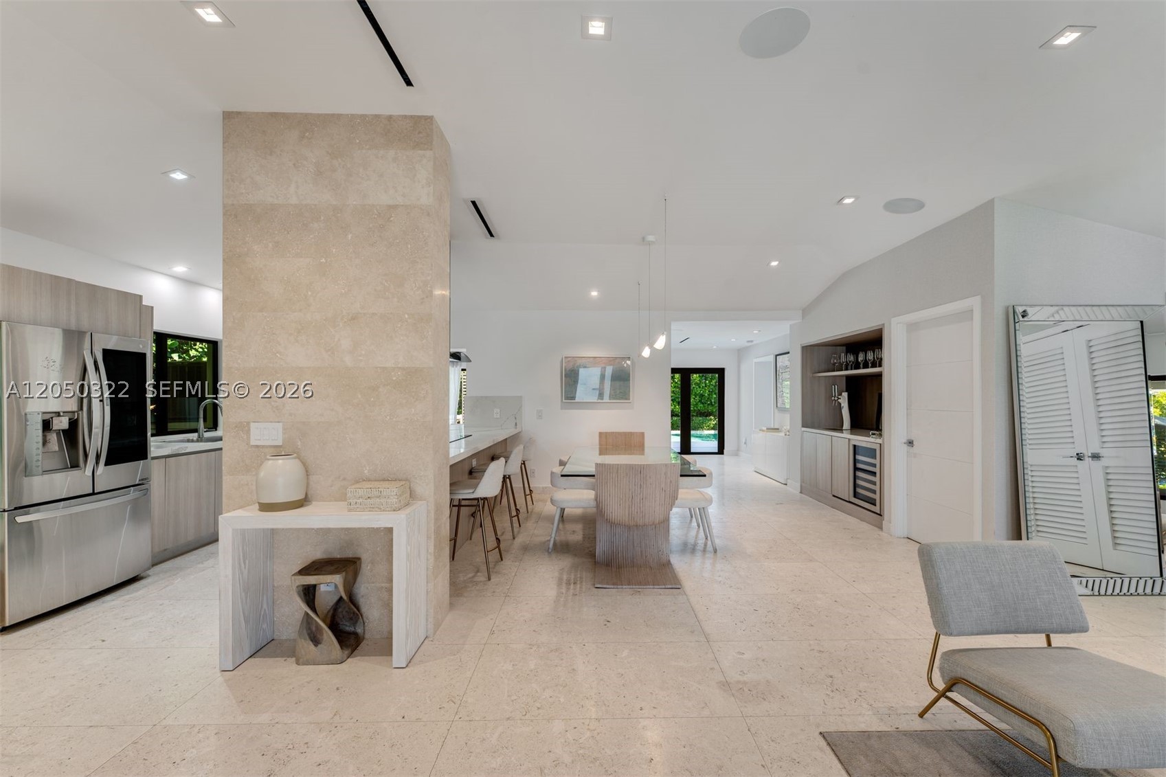 771 Fairway Dr Miami Beach, FL 33141
