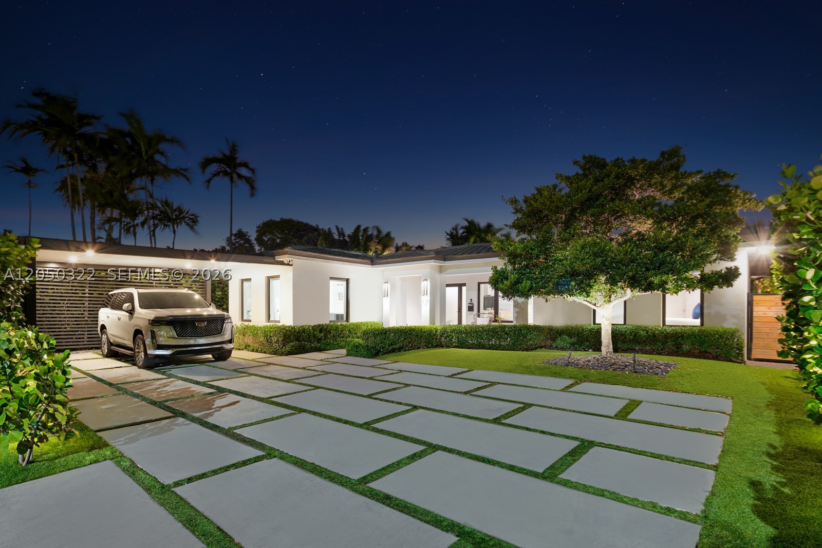 771 Fairway Dr Miami Beach, FL 33141