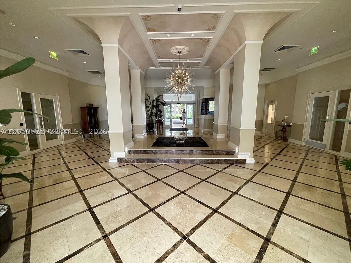 image Courvoisier Courts25