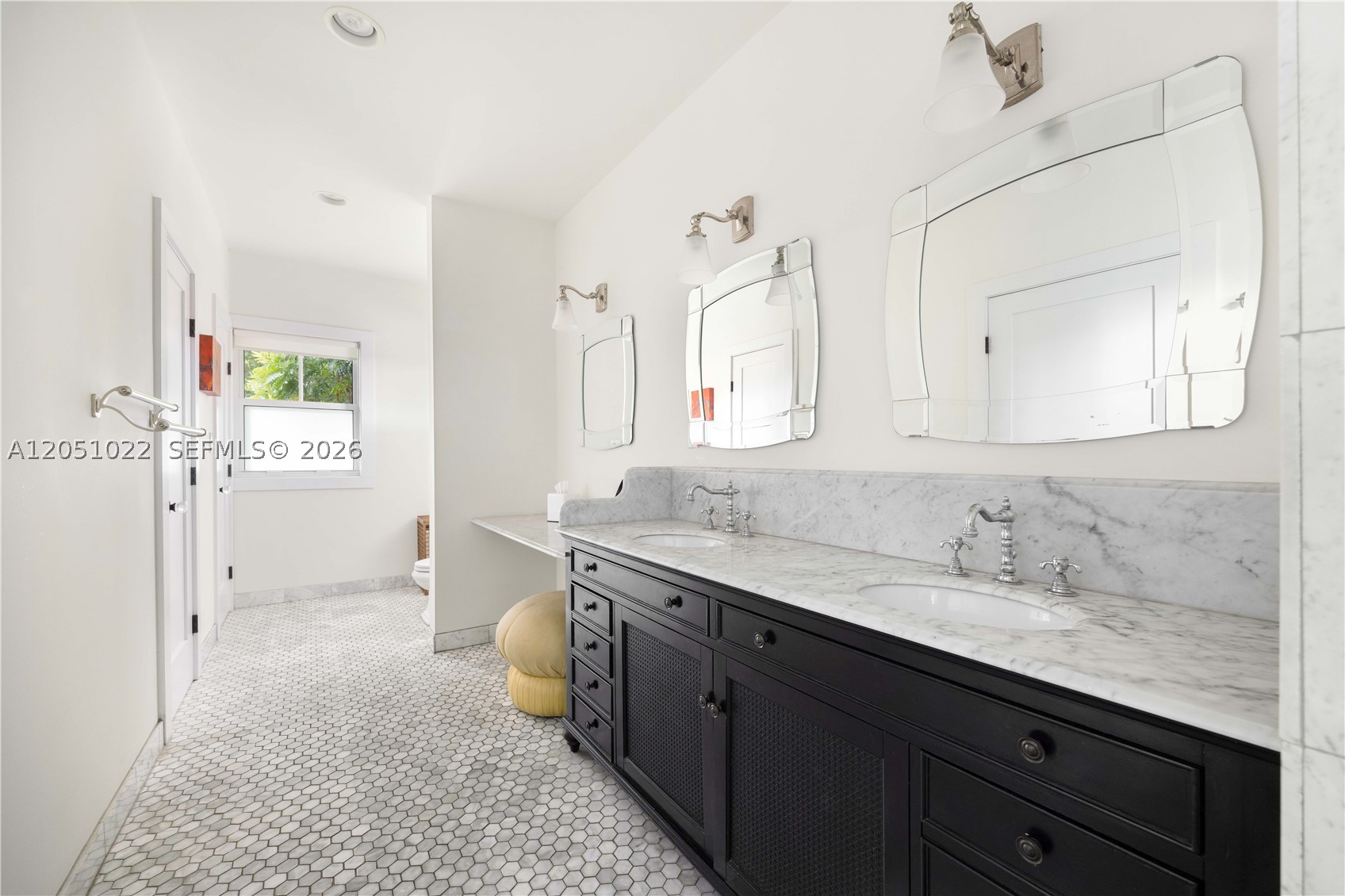 6845 SW 98th St Pinecrest, FL 33156