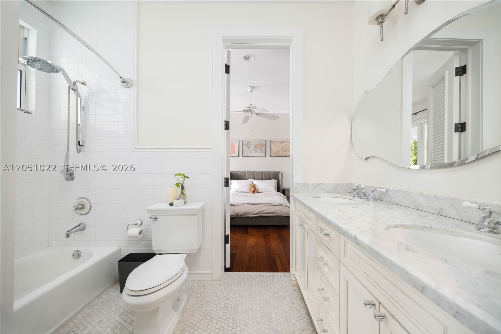 6845 SW 98th St Pinecrest, FL 33156
