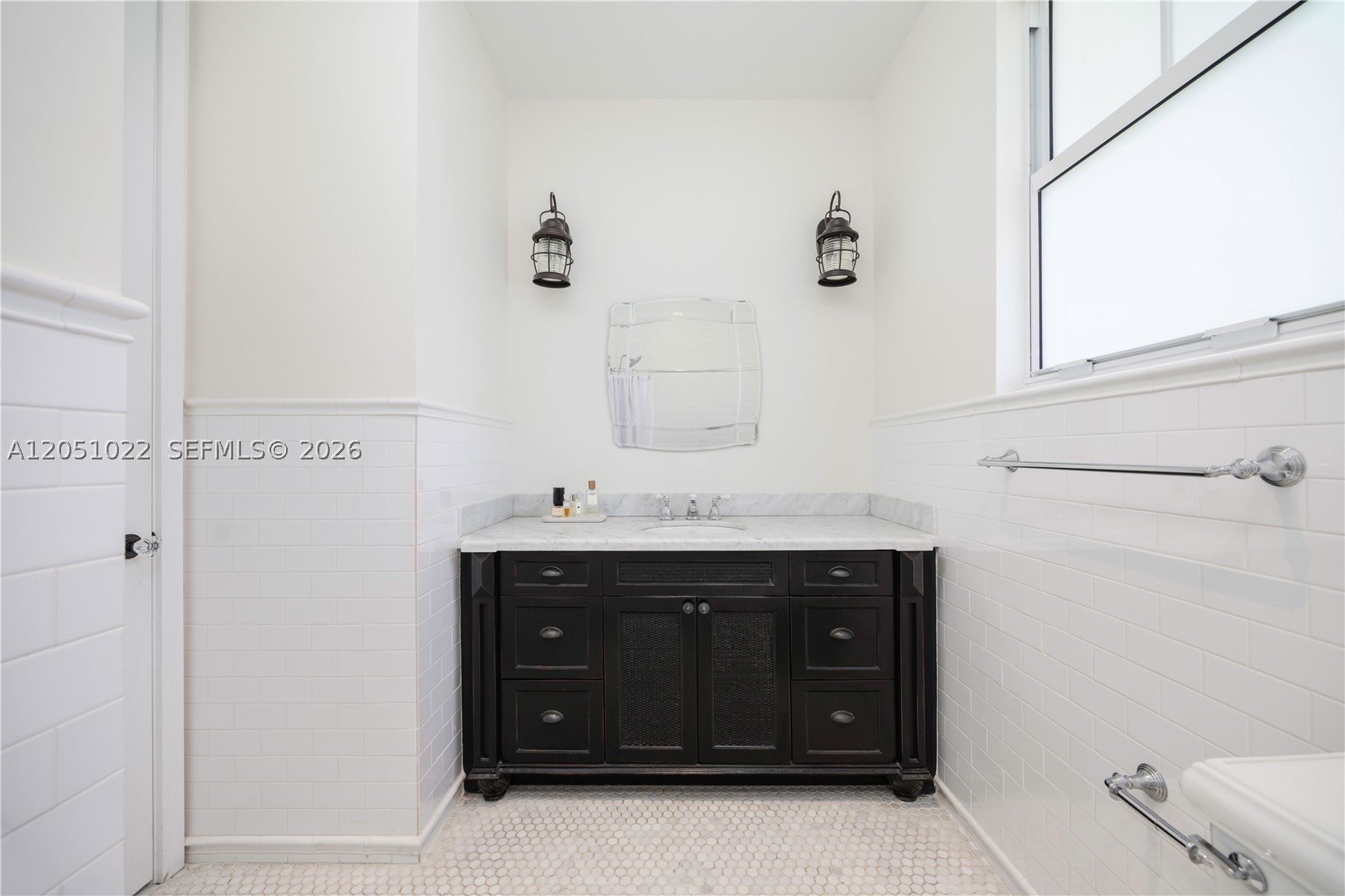 6845 SW 98th St Pinecrest, FL 33156