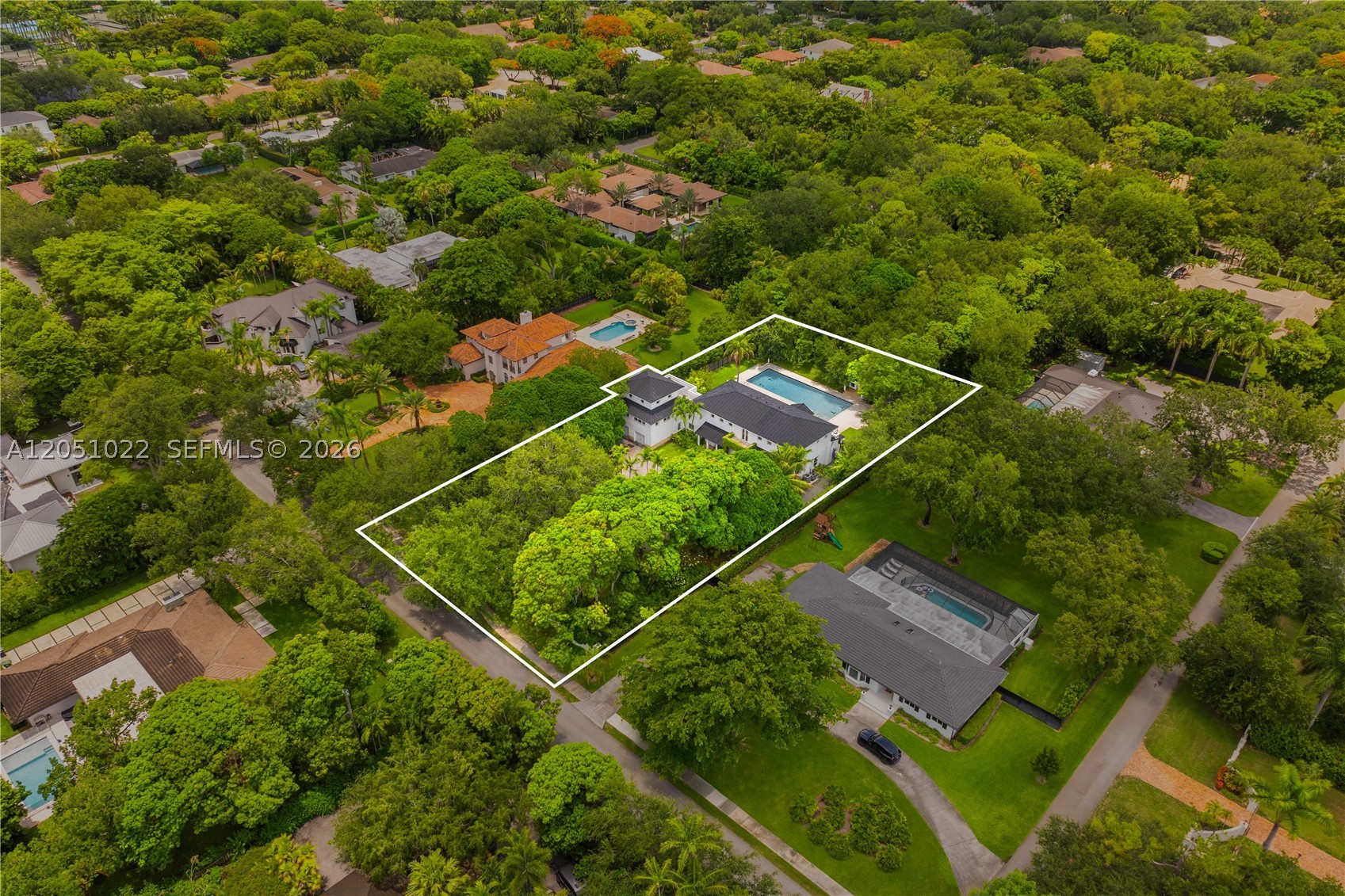 6845 SW 98th St Pinecrest, FL 33156