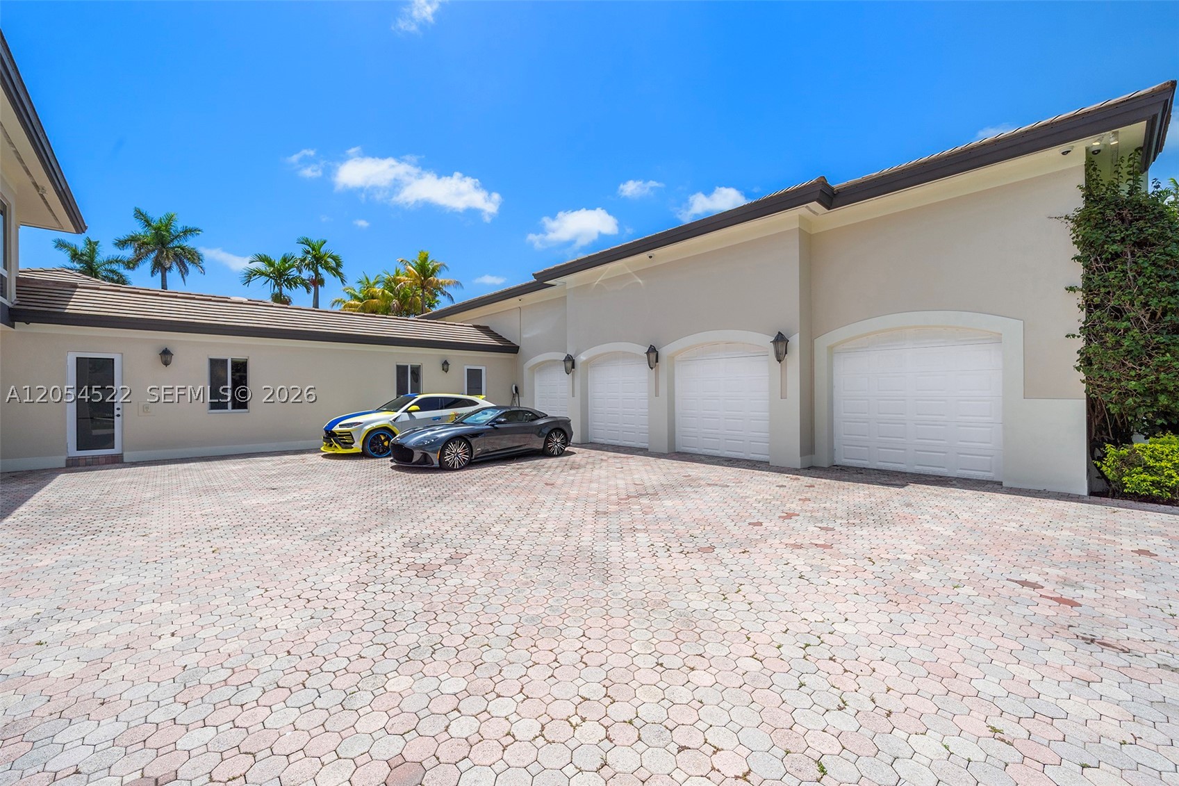 7855 SW 83rd Ct Miami, FL 33143