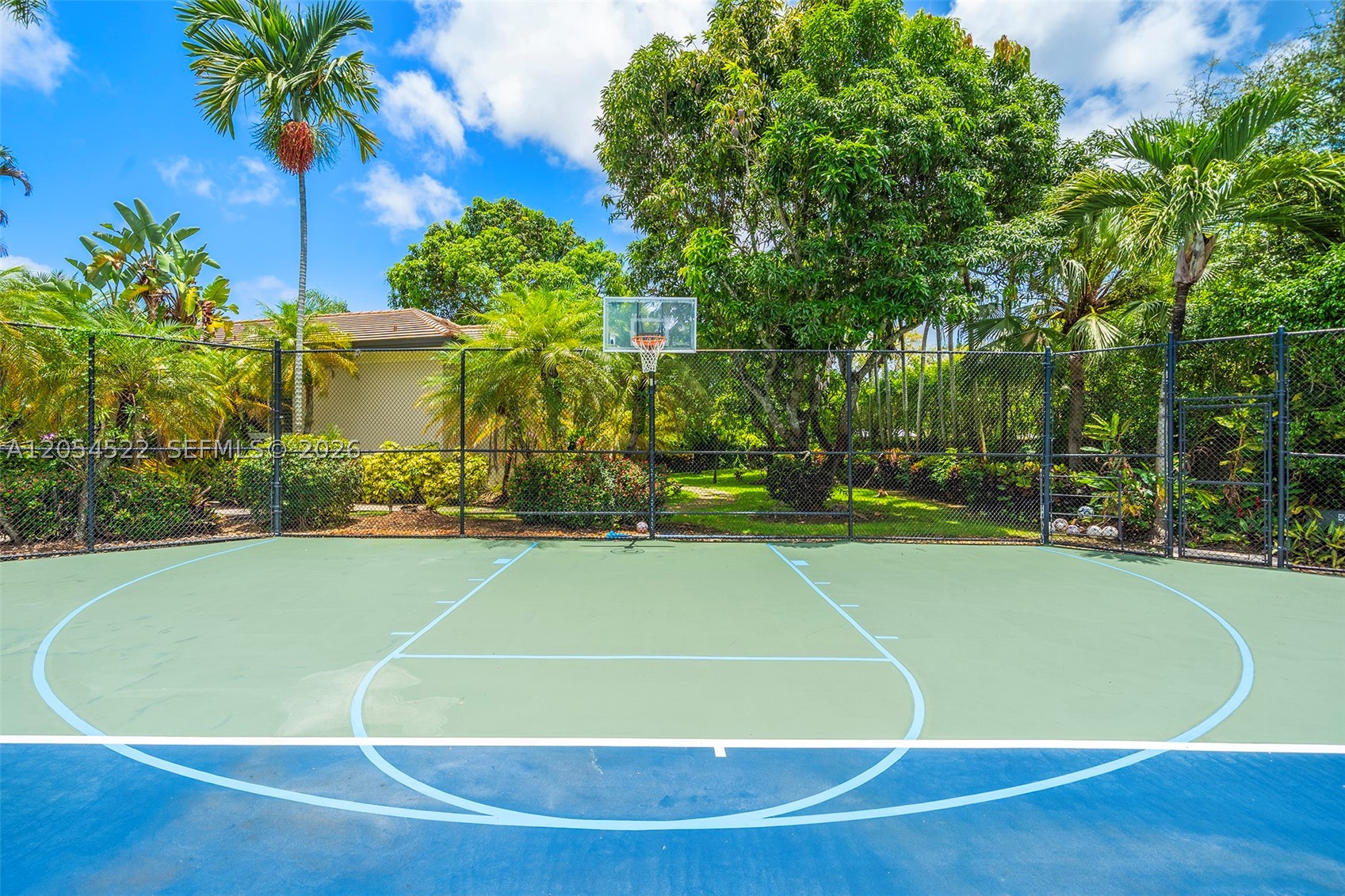 7855 SW 83rd Ct Miami, FL 33143