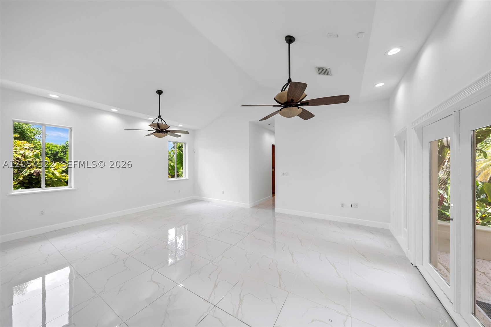 7855 SW 83rd Ct Miami, FL 33143