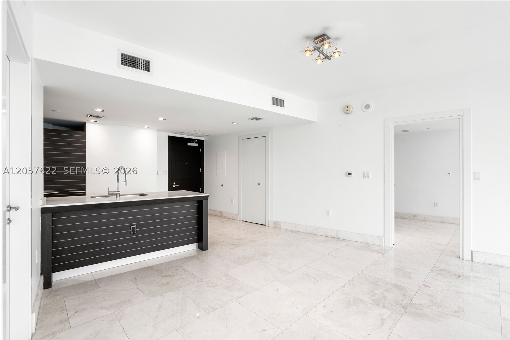 image Epic Residences18