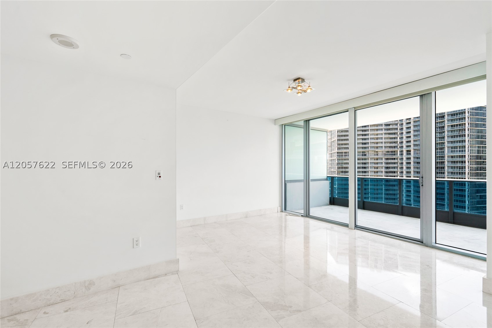 image Epic Residences28