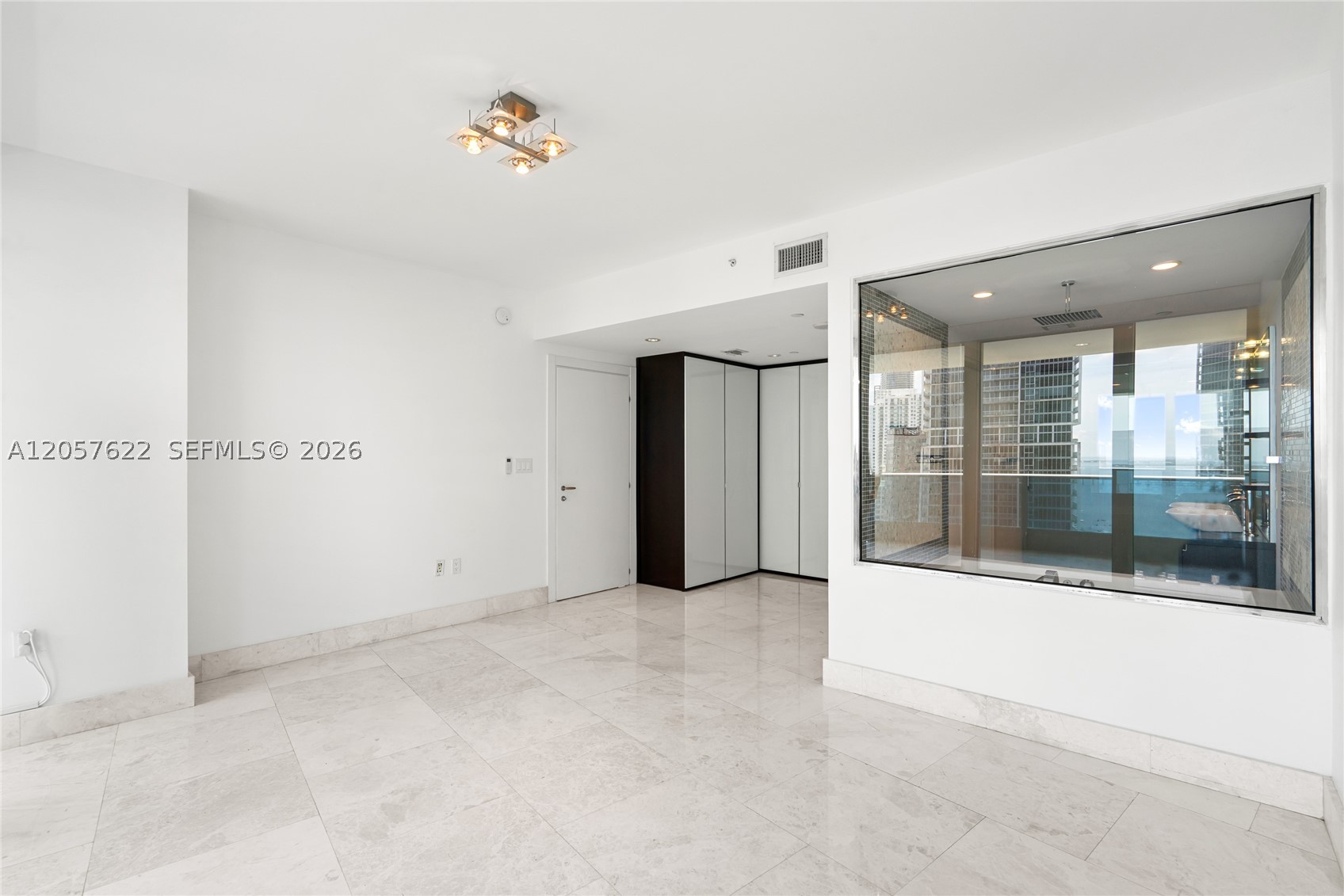 image Epic Residences33