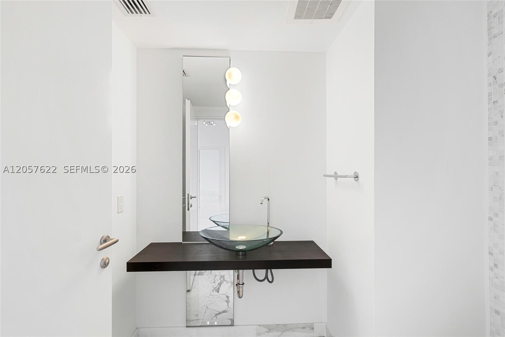 image Epic Residences3