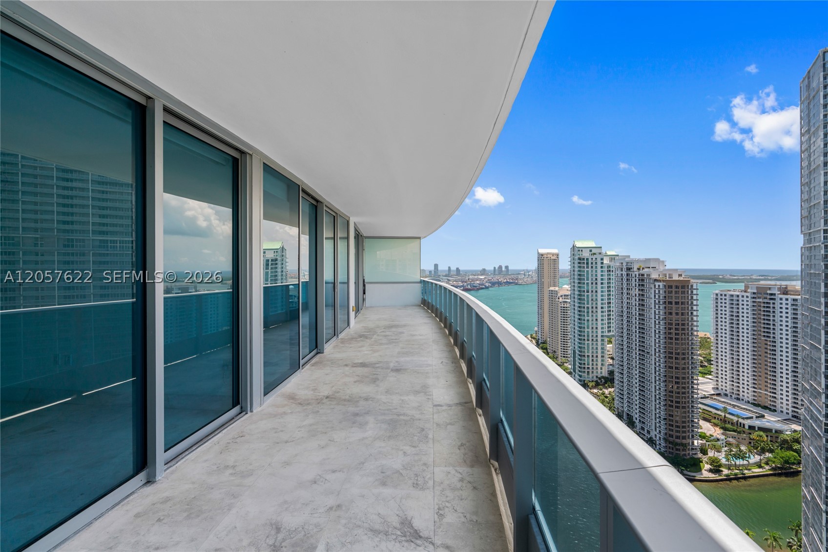 image Epic Residences41