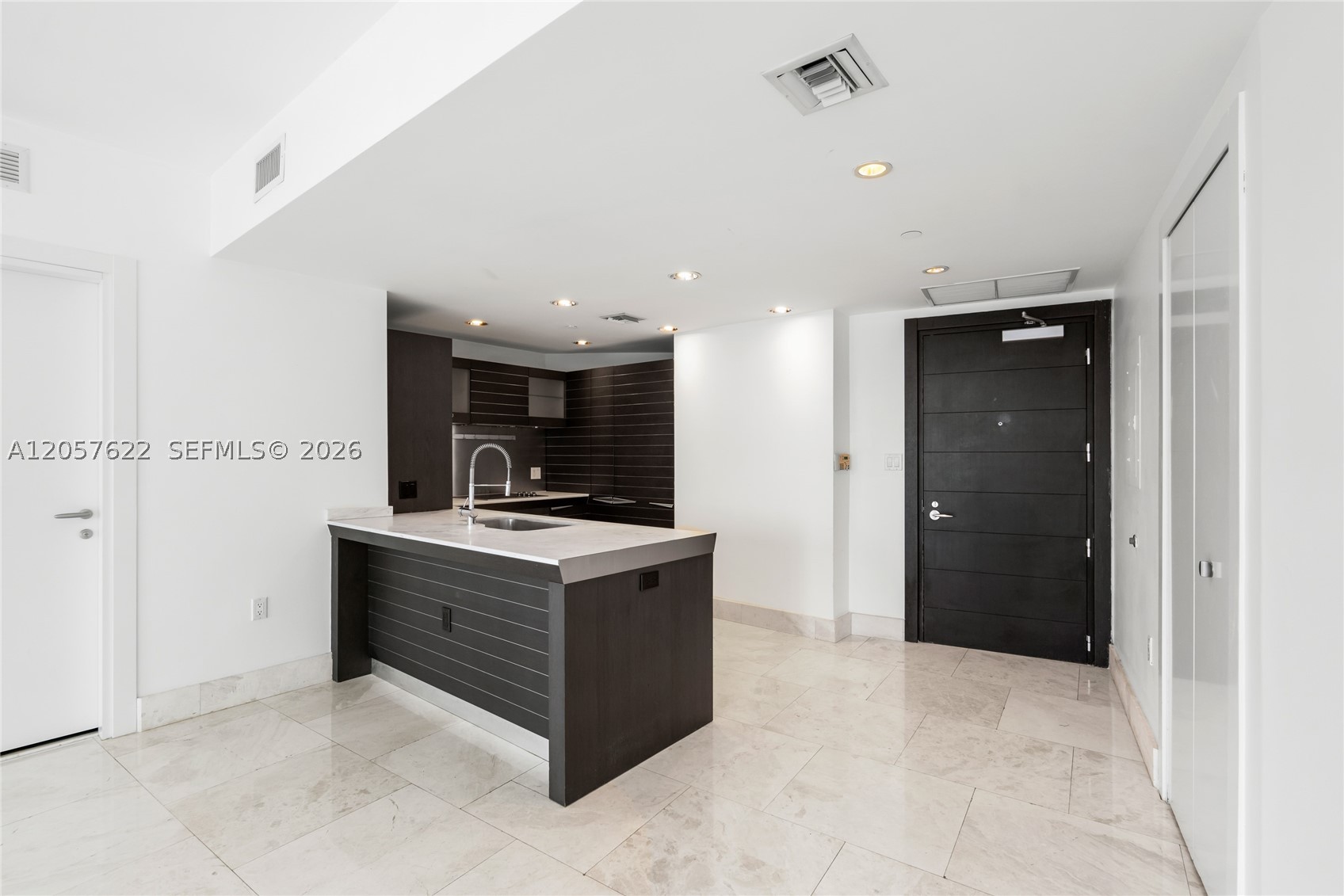 image Epic Residences5