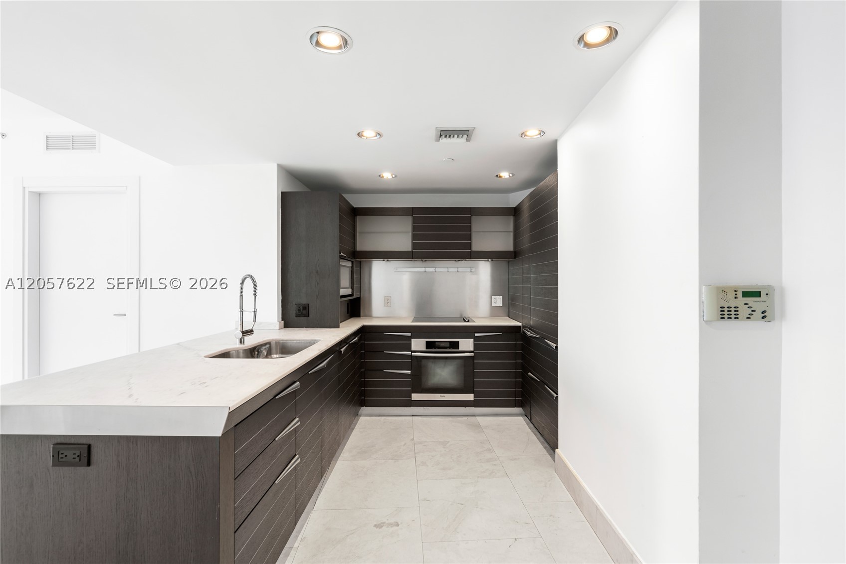 image Epic Residences7