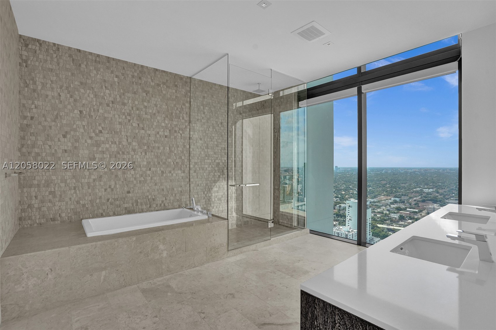 image Rise Brickell City Centre11