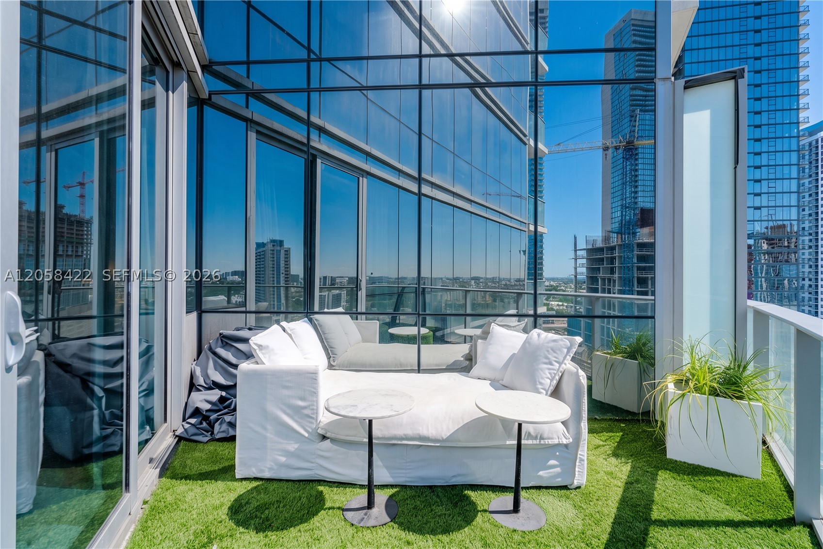 image Paramount Miami Worldcenter12