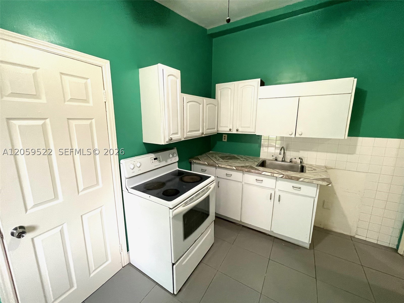 266 NW 32nd St Miami, FL 33127