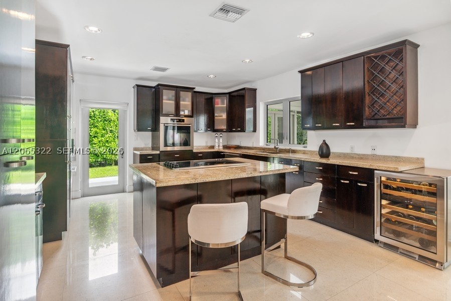 8215 SW 63rd Pl Miami, FL 33143
