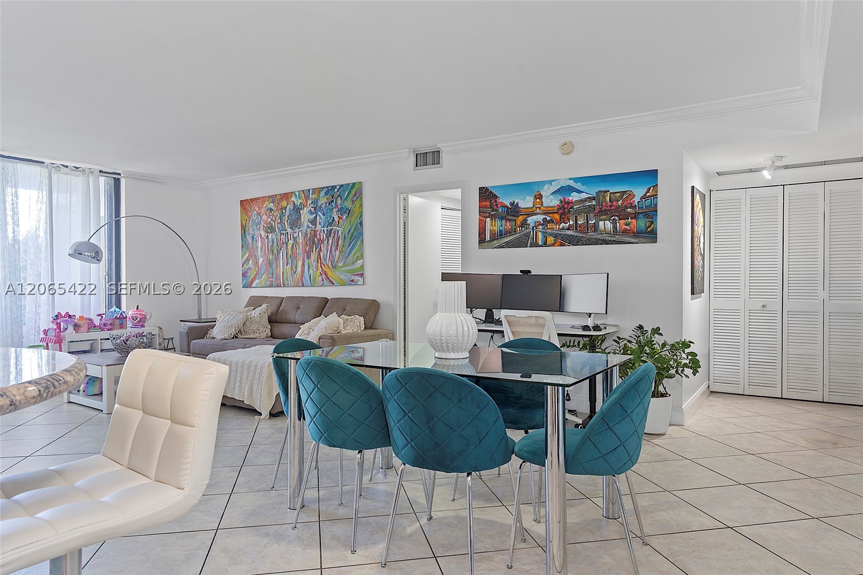 image Brickell Bay Club24