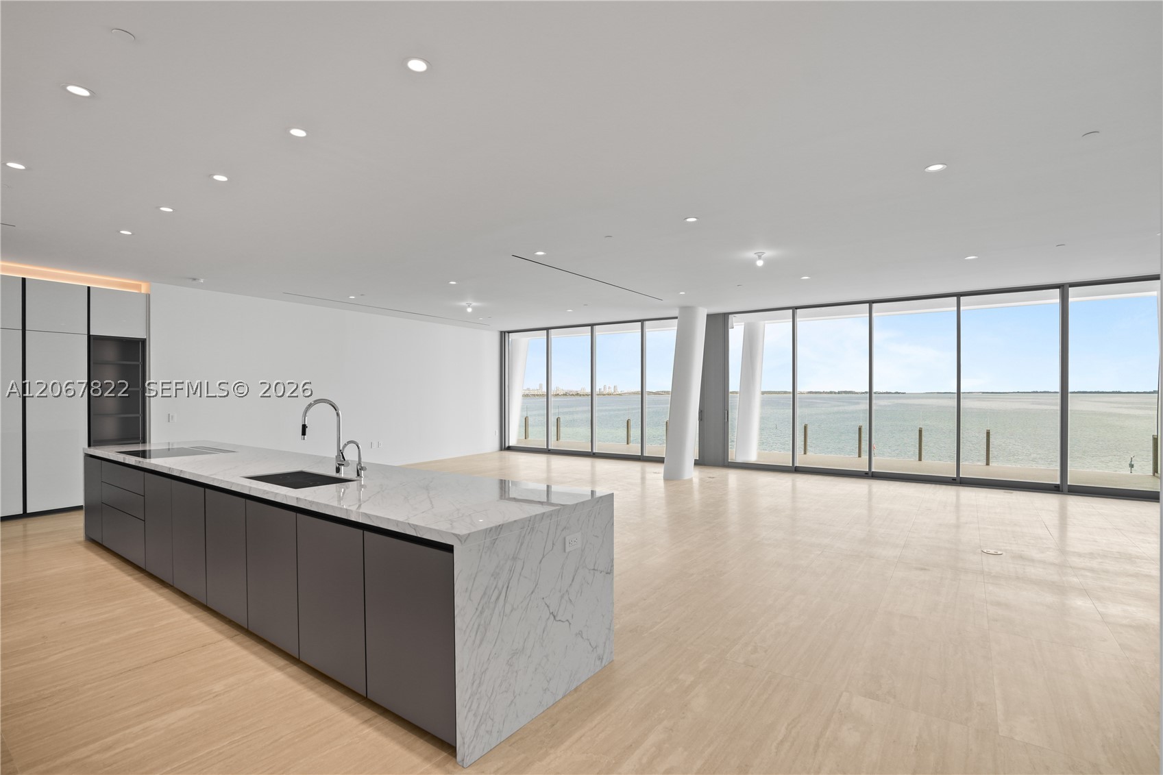5 Grove Isles Dr #M502 Miami, FL 33133