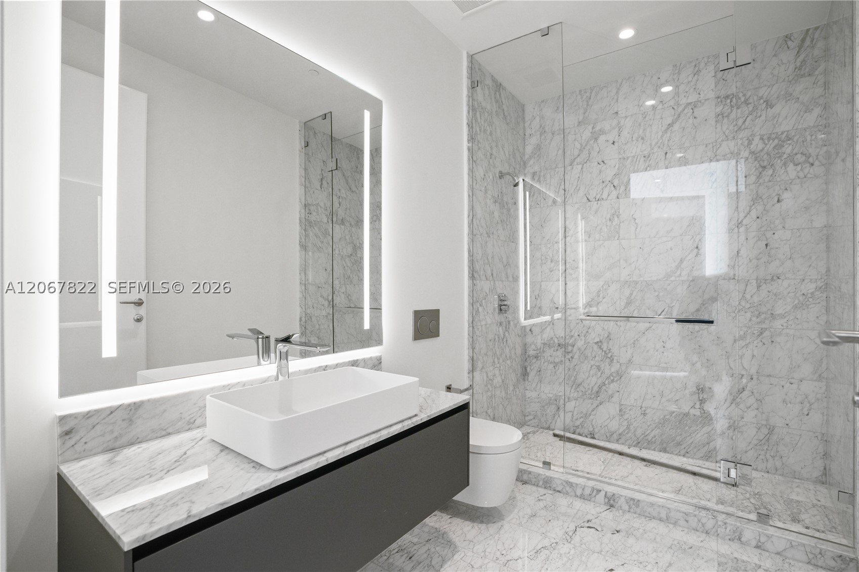 5 Grove Isles Dr #M502 Miami, FL 33133