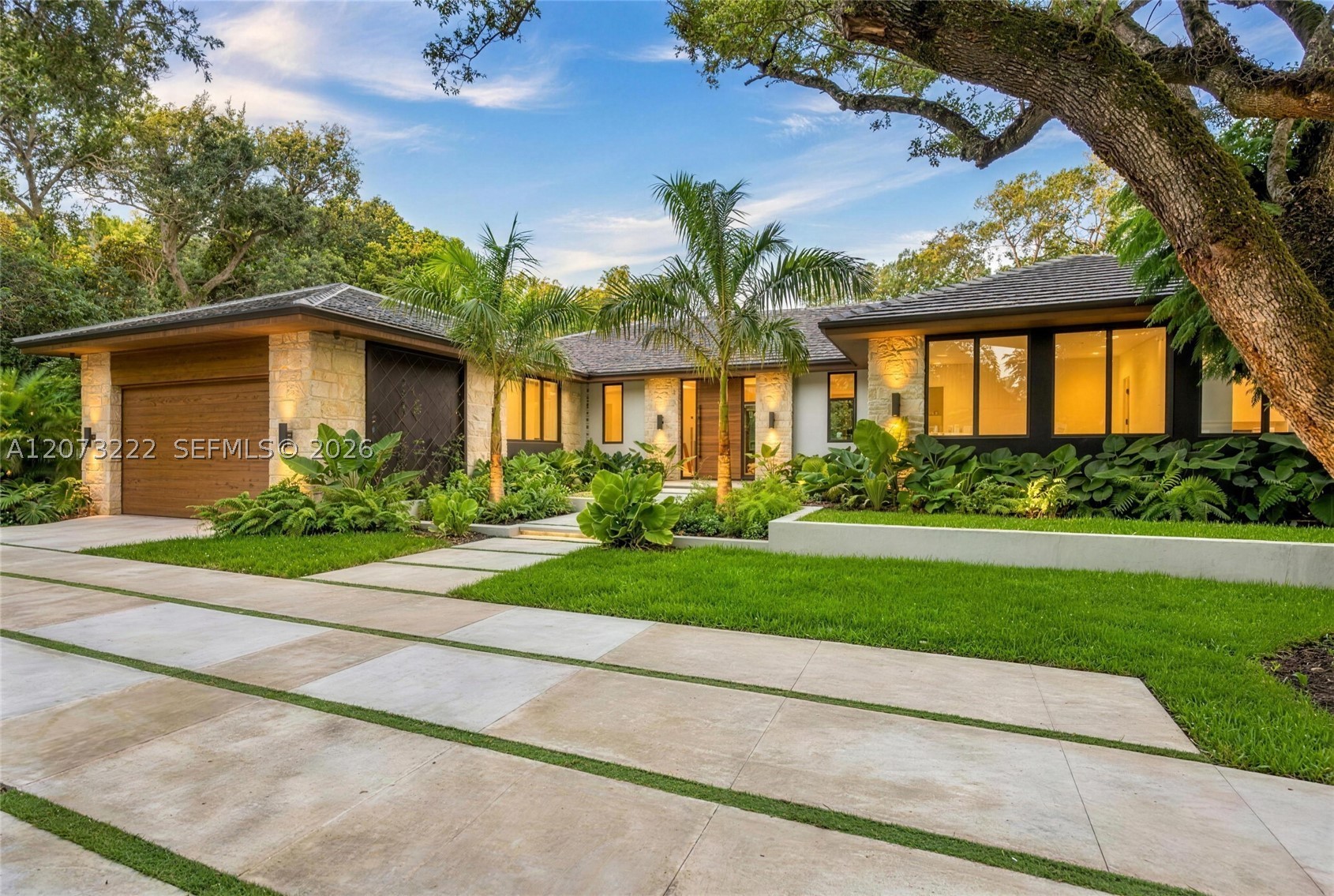 7840 SW 98th St Miami, FL 33156