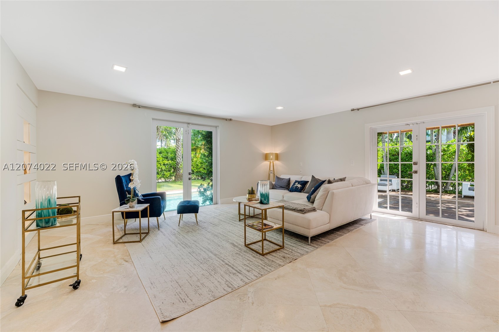 140 N Hibiscus Dr Miami Beach, FL 33139