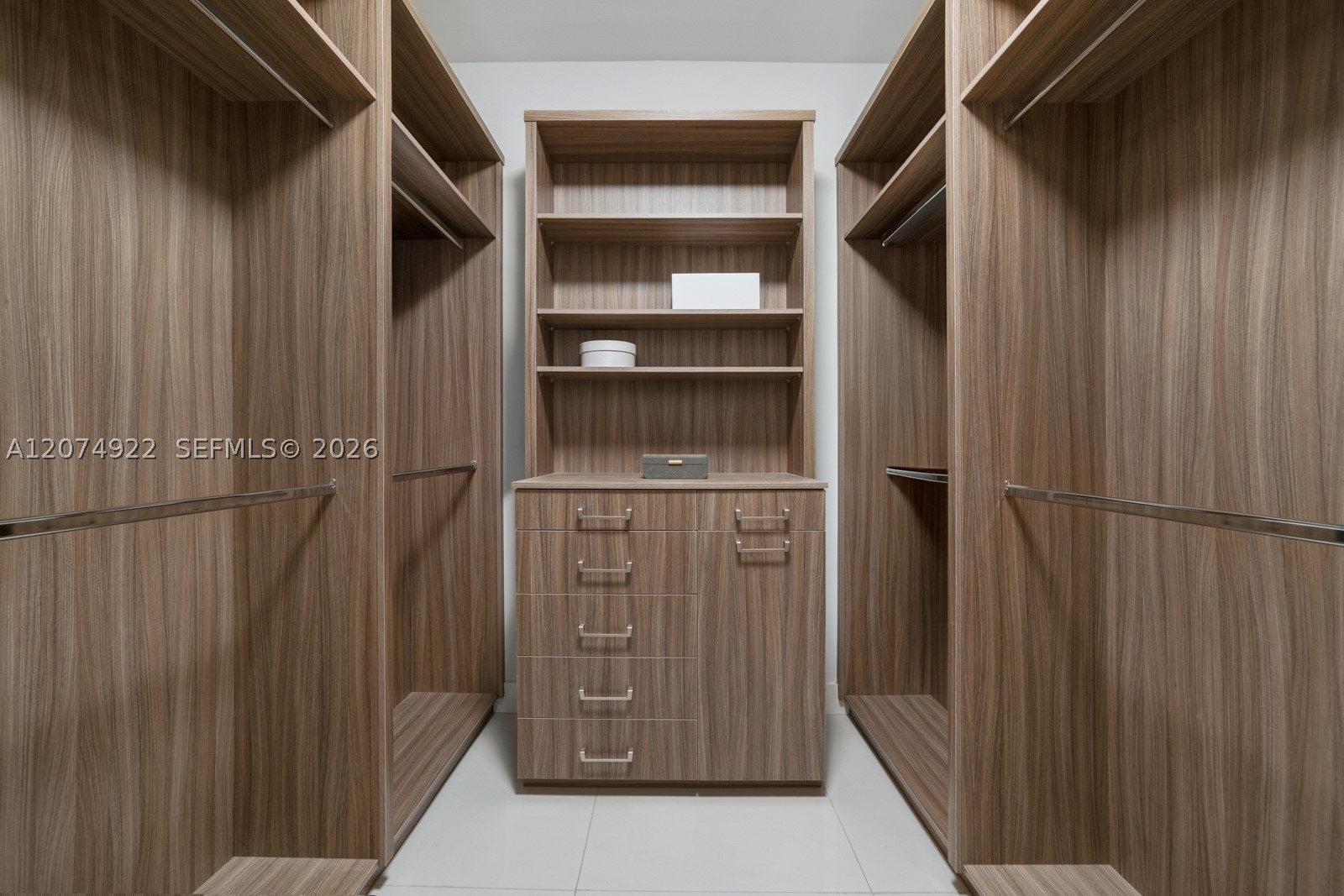 5959 Collins Ave #1606 Miami Beach, FL 33140