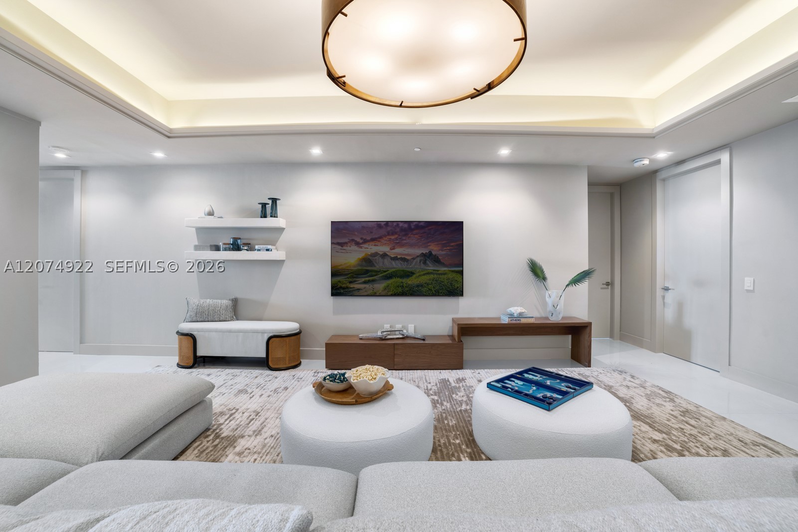 5959 Collins Ave #1606 Miami Beach, FL 33140