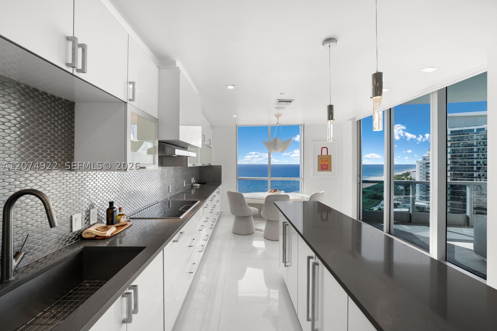 5959 Collins Ave #1606 Miami Beach, FL 33140