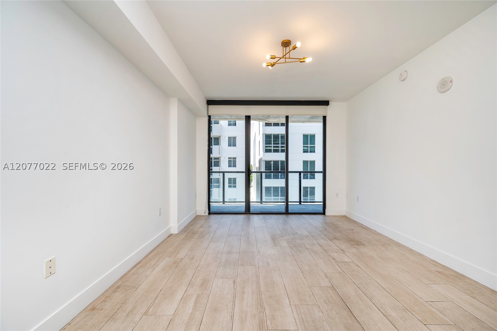 image Cassa Brickell12