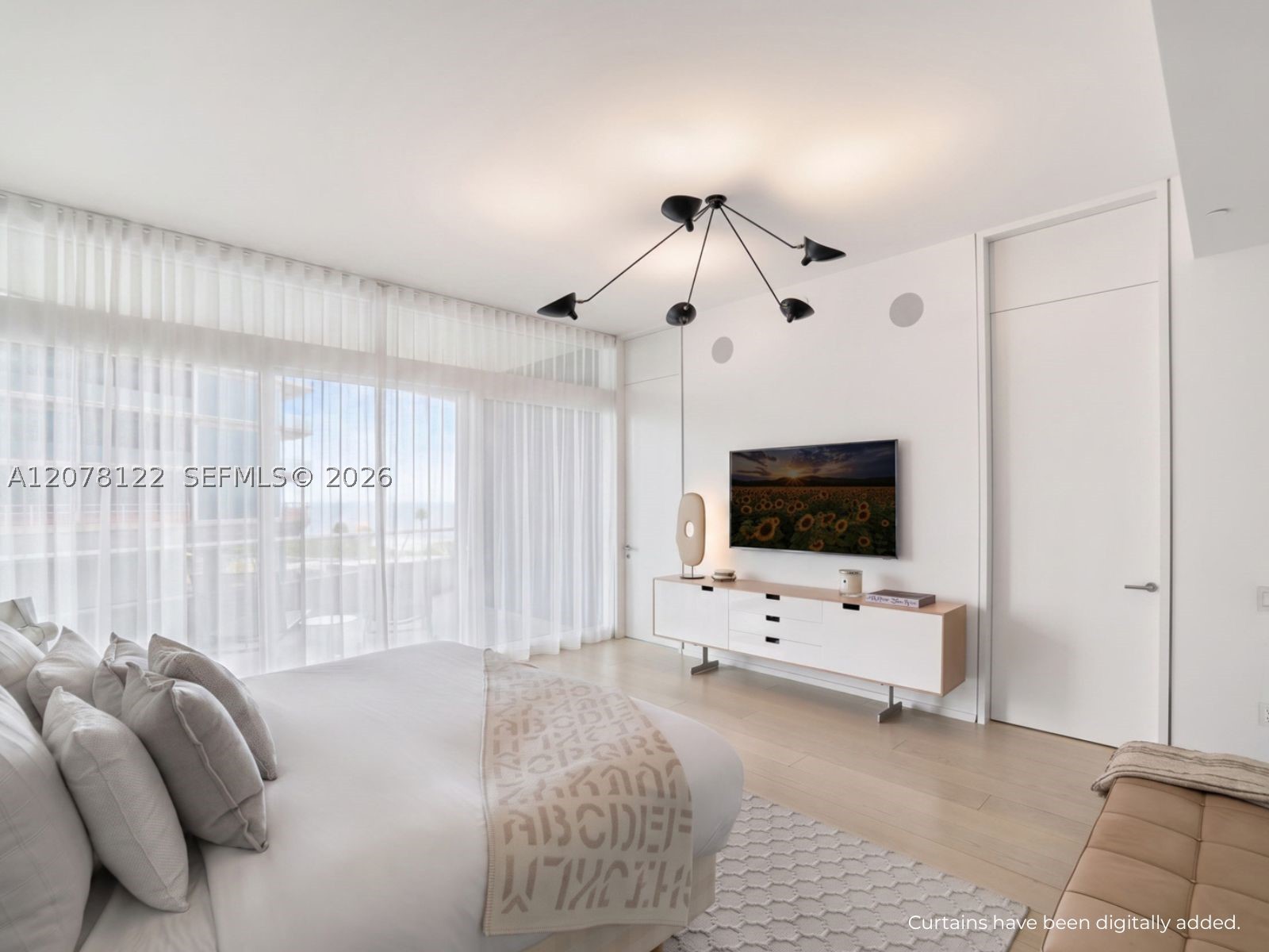 3315 Collins Ave #4C Miami Beach, FL 33140