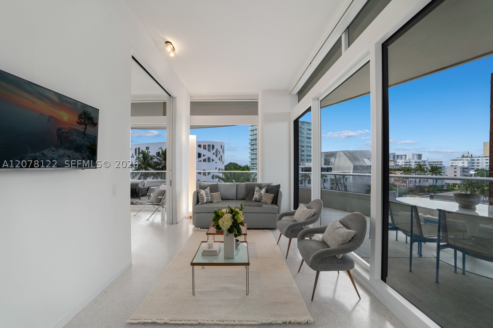 3315 Collins Ave #4C Miami Beach, FL 33140